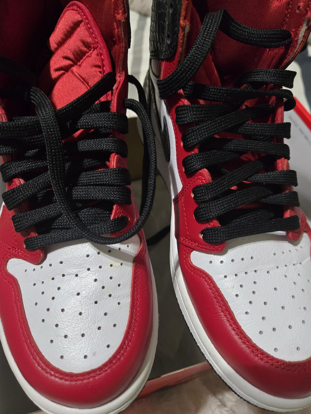 Women Jordan 1 High OG